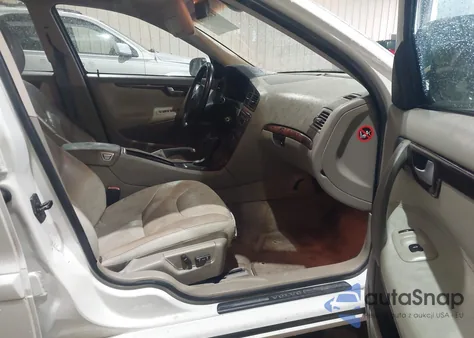 2008 Volvo S60 2.5T from USA, damaged, VIN YV1RS592382685074